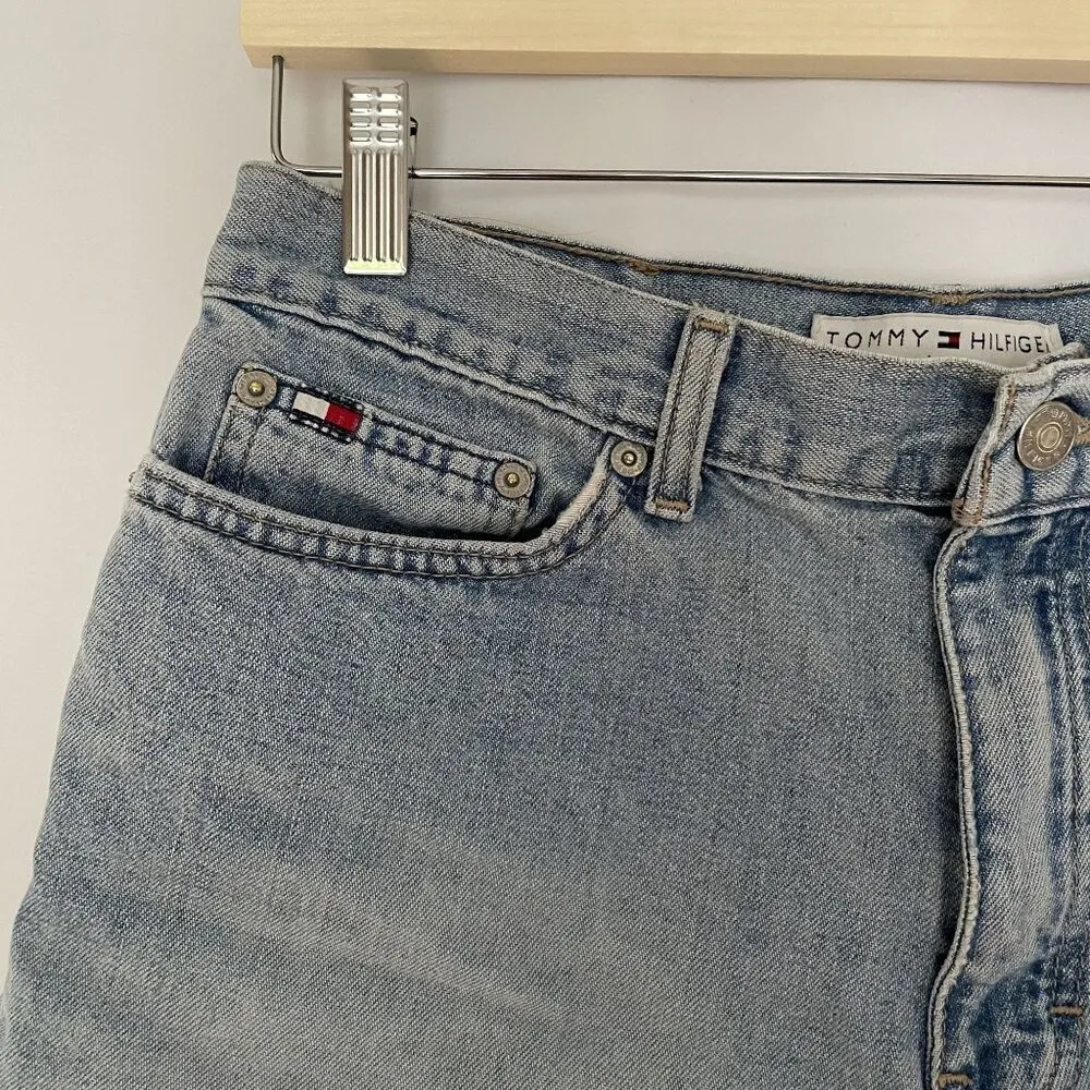 Tommy Hilfiger Denim High-Waisted Womens Jean Shorts Size 8 15.5 Inseam 4 - Image 3
