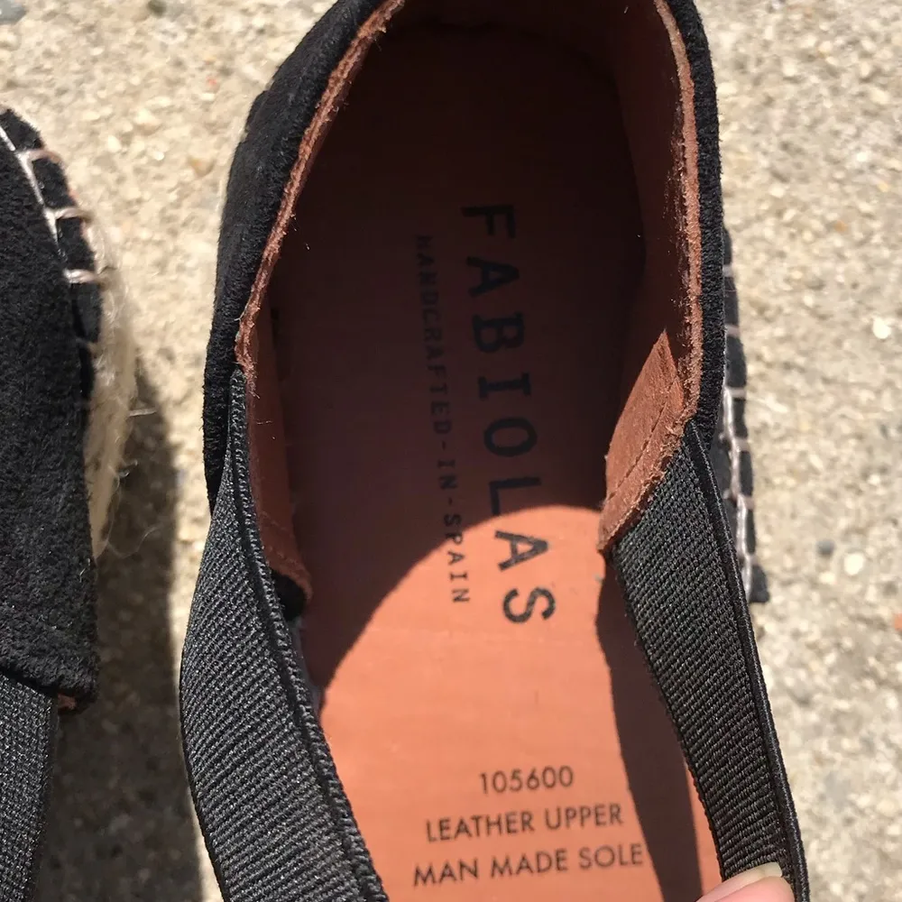 NWOT Fabiolas Suede Espadrille size 8 - Image 7
