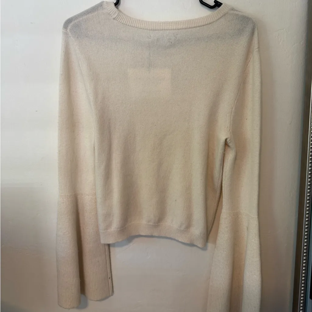 Alice + Olivia Cream Cashmere Knit Sweater - Image 4