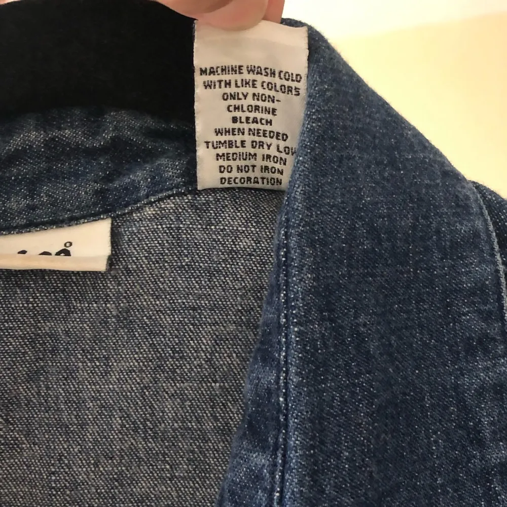 Lee  Button Up - Image 4