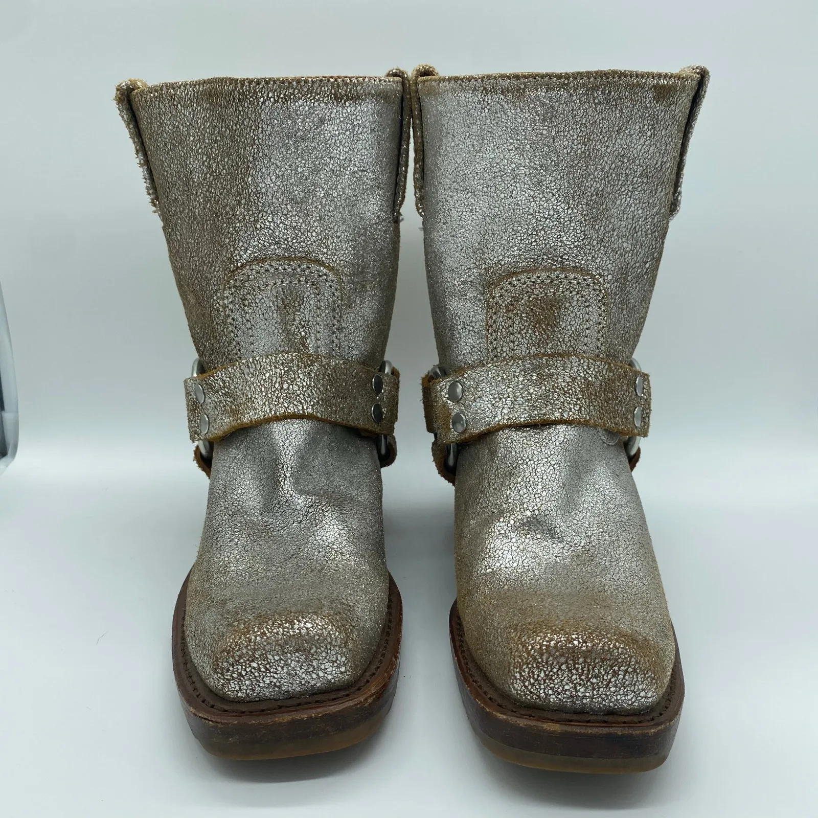 NWOT Frye Women size 6 Silver Harness Moto Shortie Metallic Boots Western Rocker - Image 2