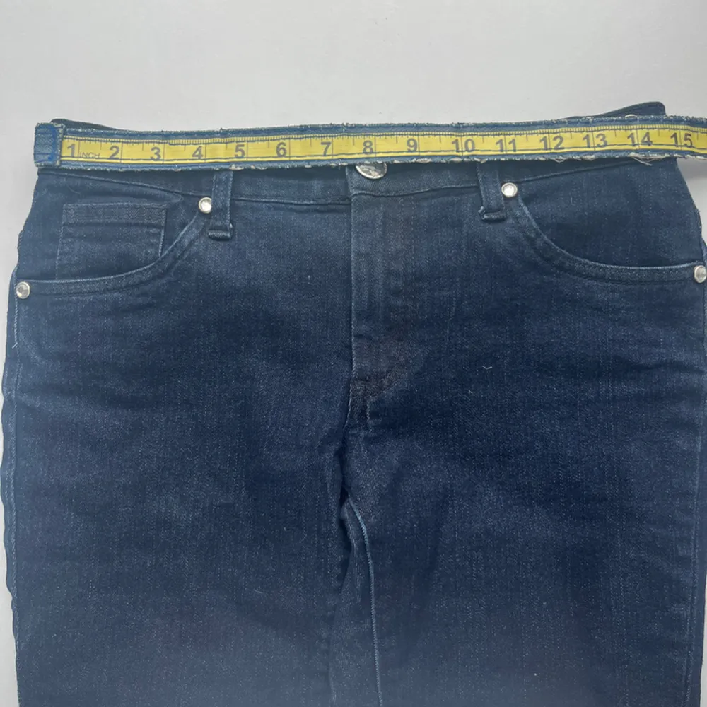 Venus Women's Dark Blue Denim Jeans Medium Small Size 4 - Image 5