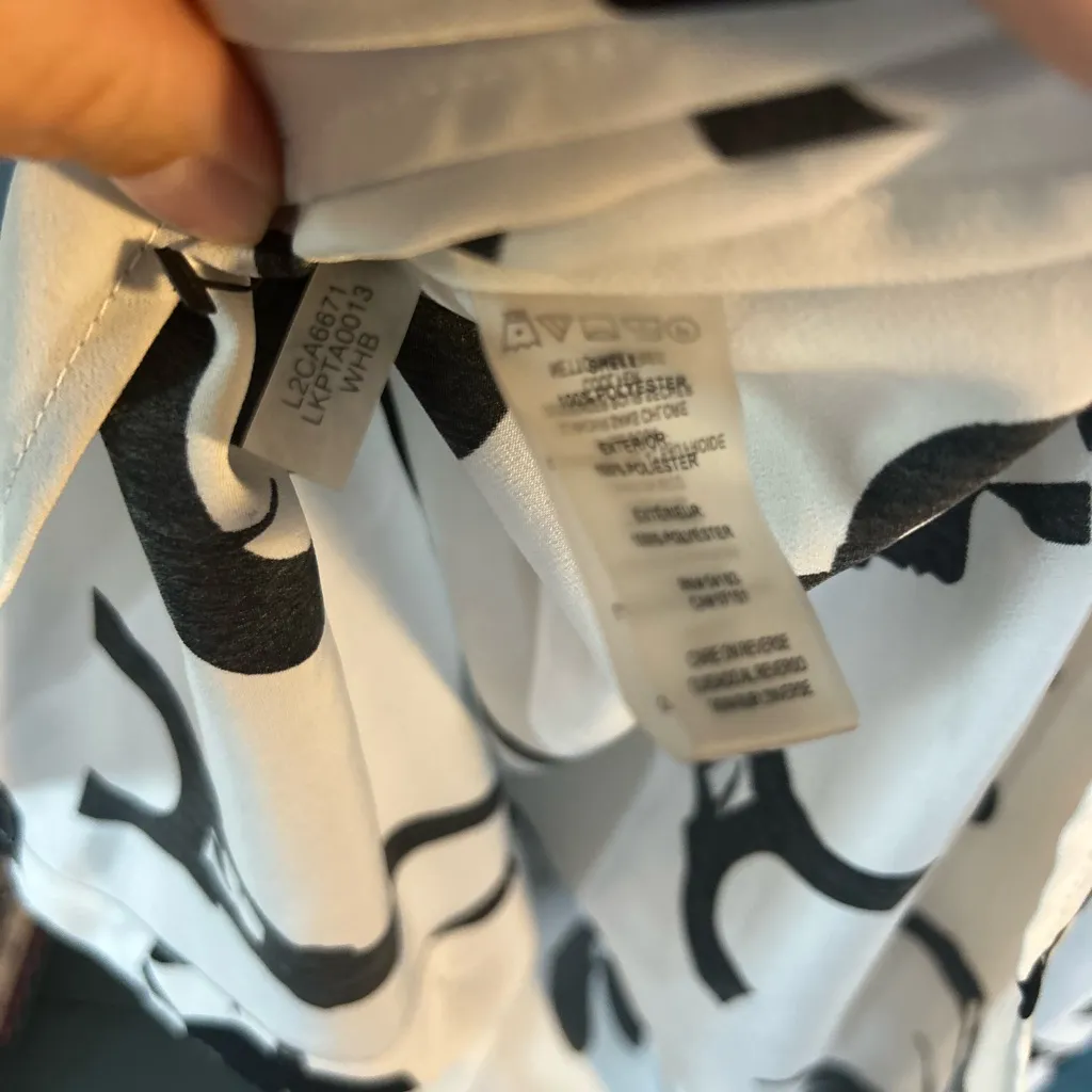 Karl Lagerfeld Black and White Graphic Button Down Shirt | Size XL - Image 11