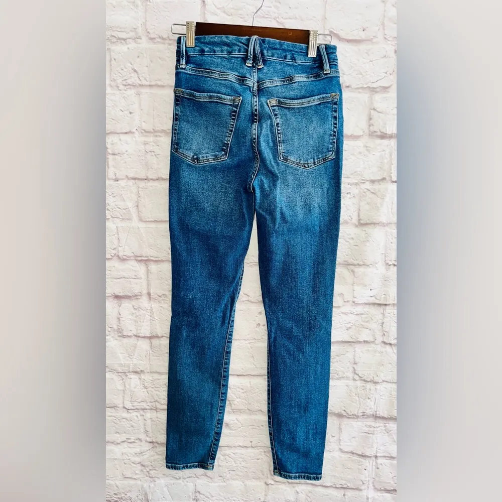 GOOD AMERICAN High Rise Skinny jeans sz 27 - Image 2