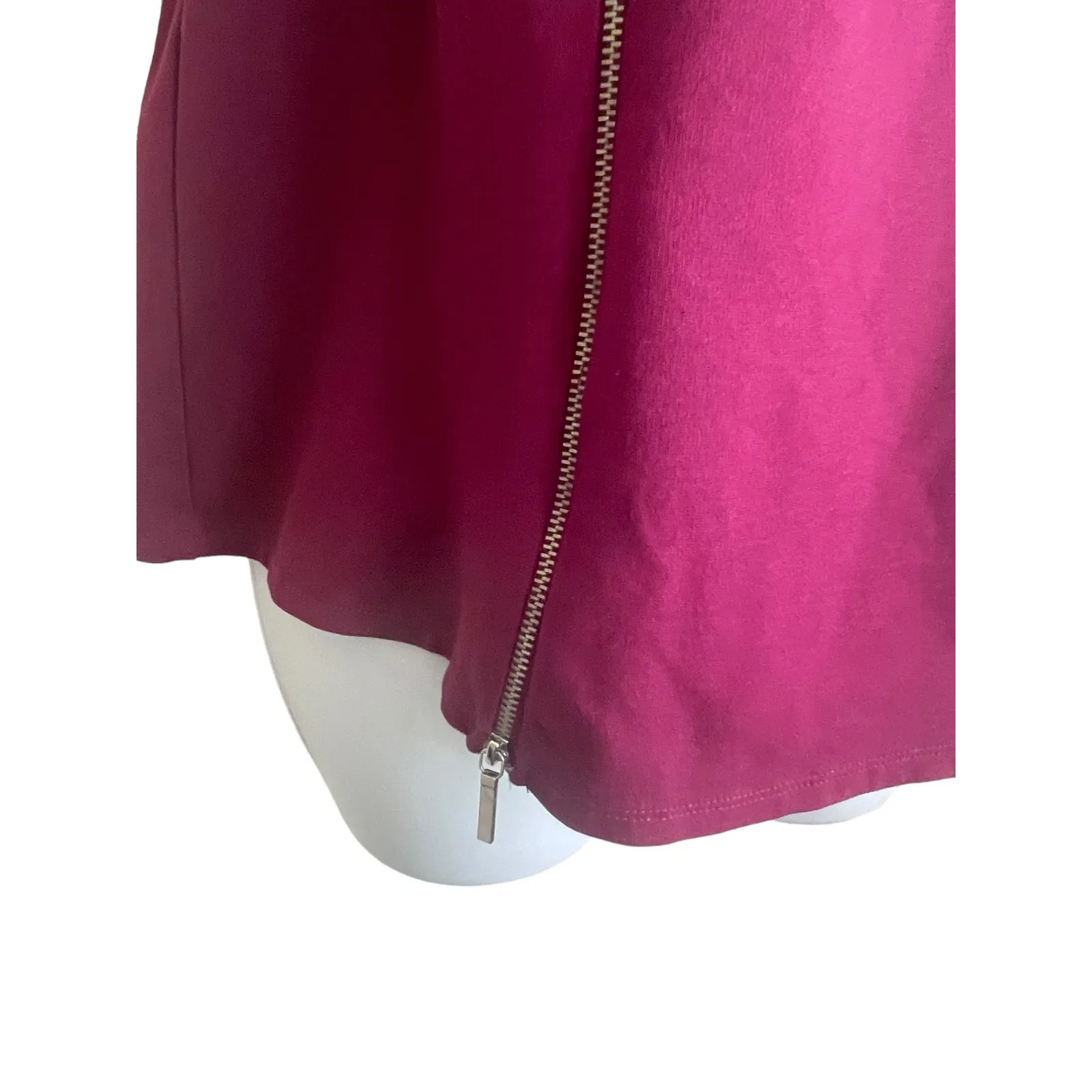 Lane Bryant Women Tunic Top 14/16‎ Wine Stretch Unique Zipper Detail Futuristic - Image 7