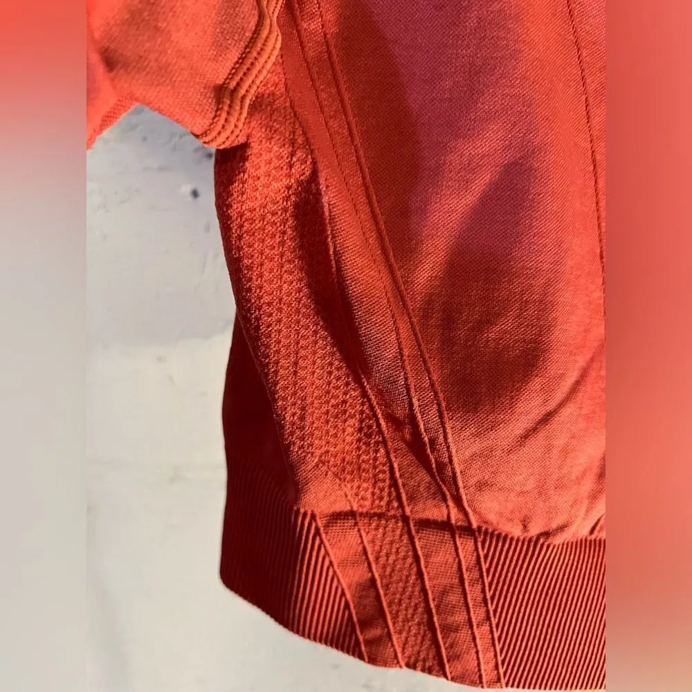 AYBL crop performance top NWOT beautiful brand -long sleeve crop-terracotta - Image 8