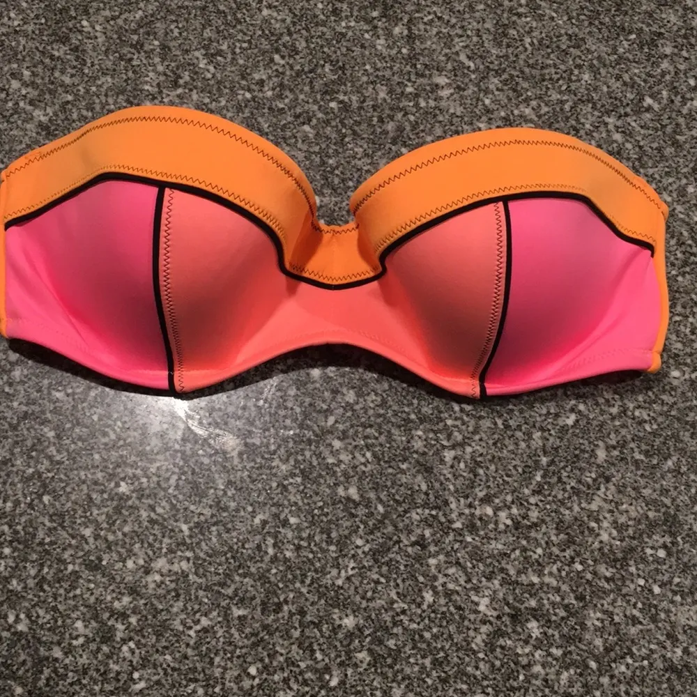 Victoria’s Secret surf flirt bandeau - Image 3
