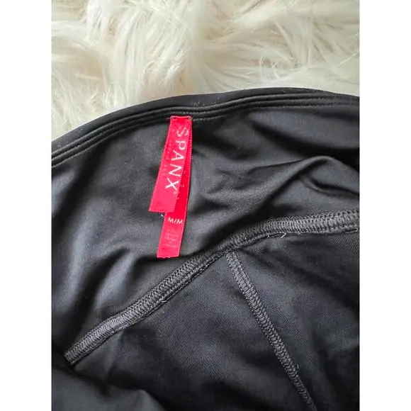 SPANX Women's Black Leggings with White Side Stripes - Image 2