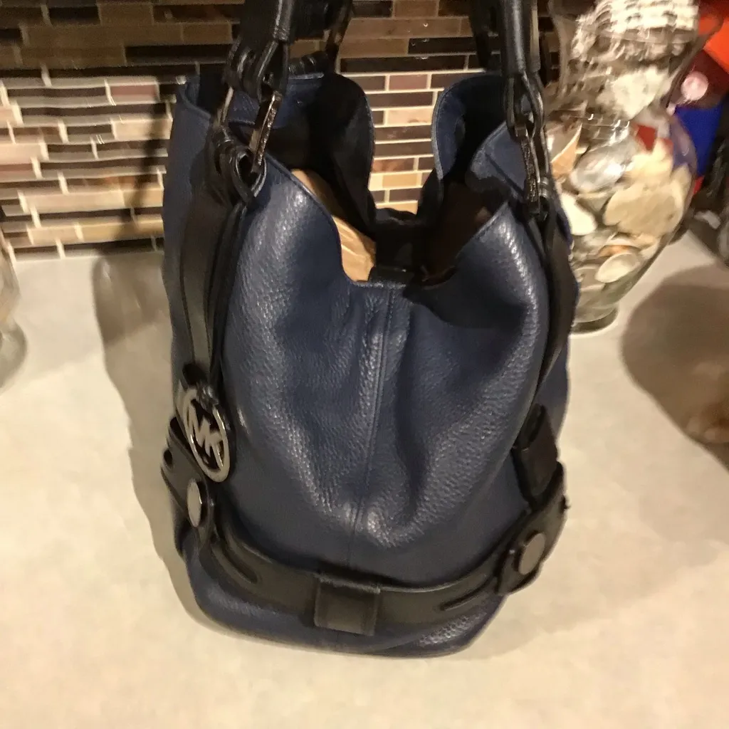 Michael Kors Leather Harness Luggage Grab Bag Satchel Tote Navy Blue - Image 8