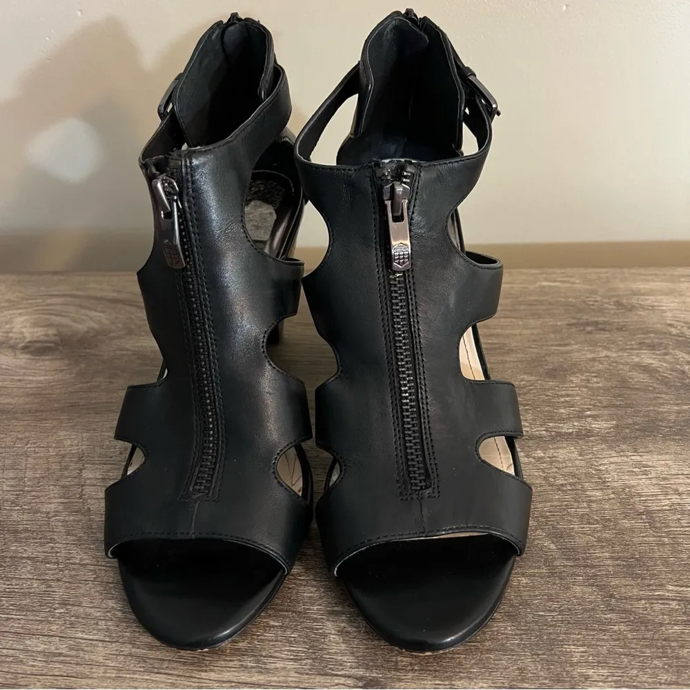 Vince Camuto Edleau Black Leather Stacked Heels Shoes Women’s Size 8.5 Buckle - Image 2