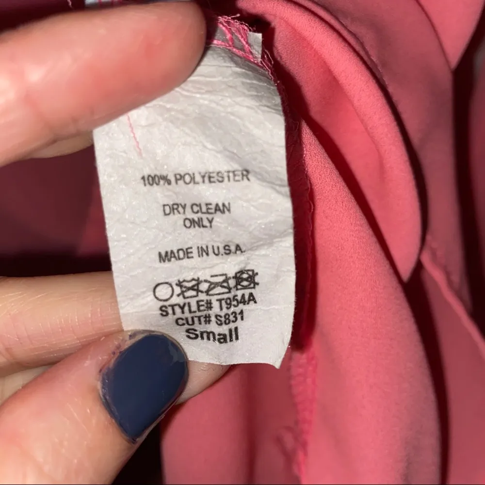 Sage Neon Pink Top with Lace Size Small - Image 7