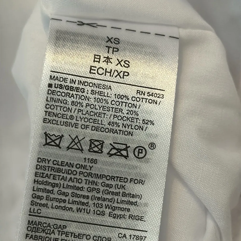 GAP White Eyelet Lace Snap Up Side Cinch Windbreaker Jacket - Image 5