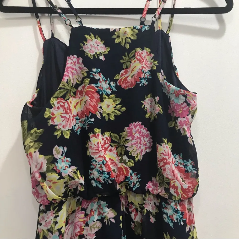 Navy blue Hi-Lo floral maxi dress S forever 21 flowy feminine strappy floral - Image 7