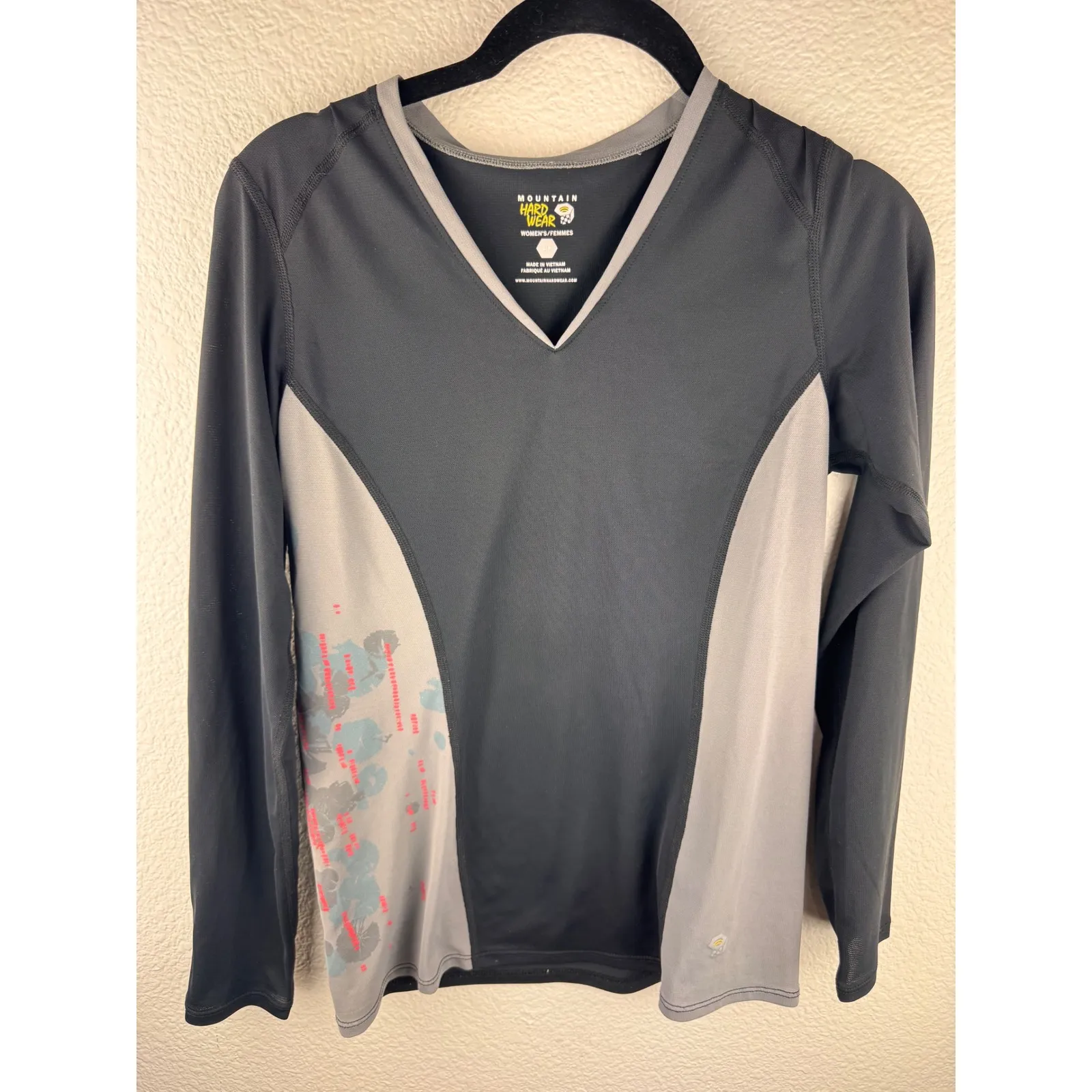 Mountain Hardwear Long Sleeve V Neck Athletic Shirt Womens S Hiking Outdoor - Image 2