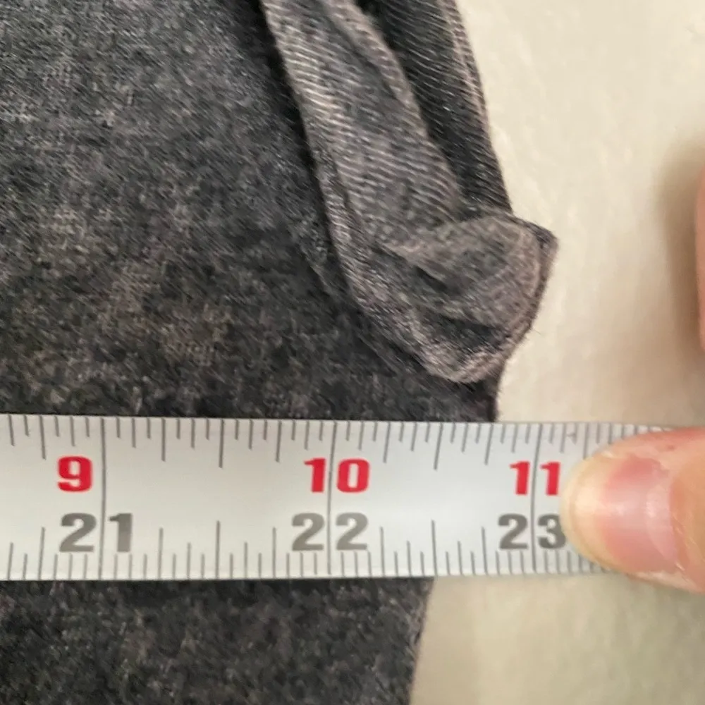 Pam & Gela Distressed Gray Graphic T Shirt Oversized Off Shoulder Tee Large NWT - Image 12