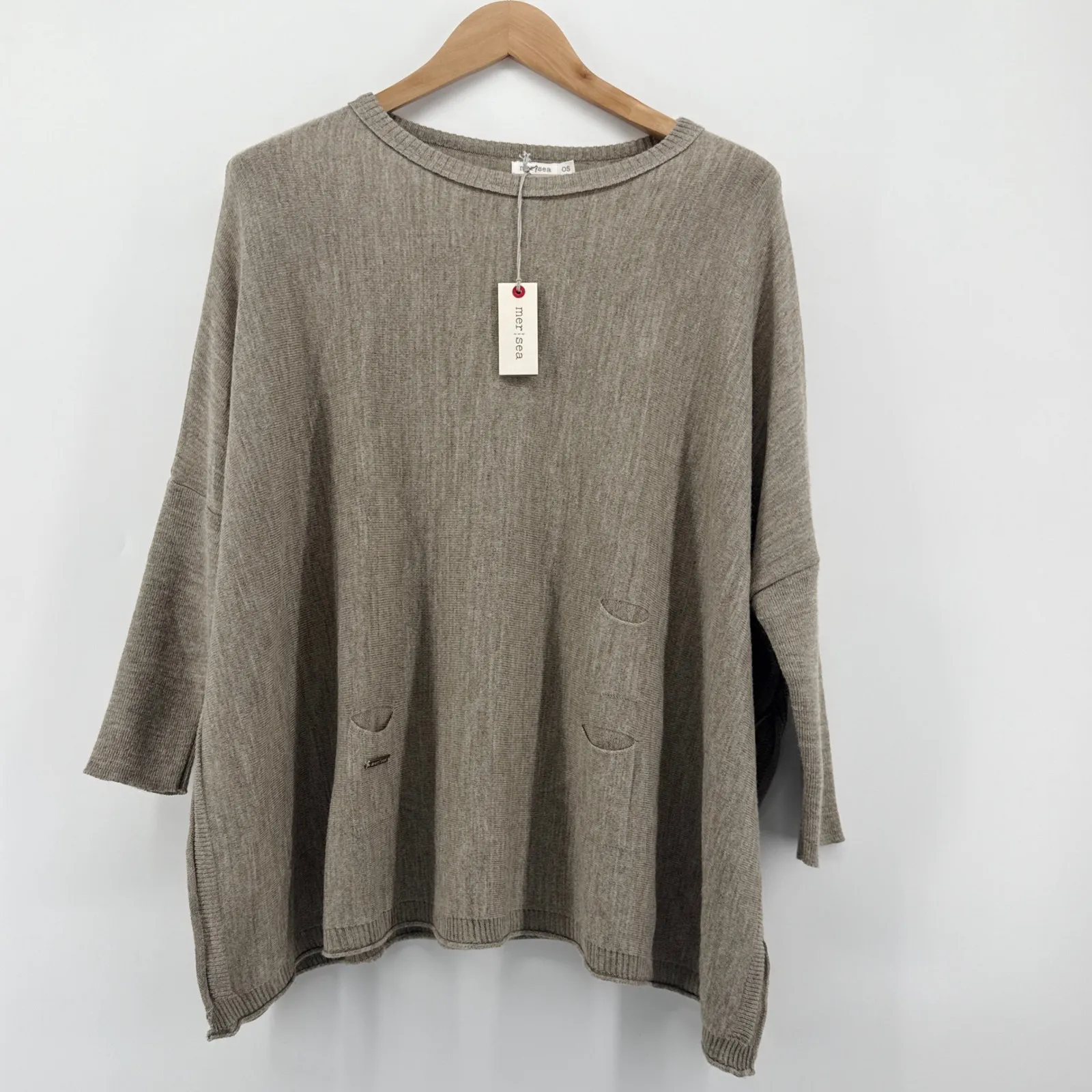 NWT MerSea Catalina Traveler Oversized Knit Sweater Taupe OS Boxy Oversized Tan Size undefined - Image 4