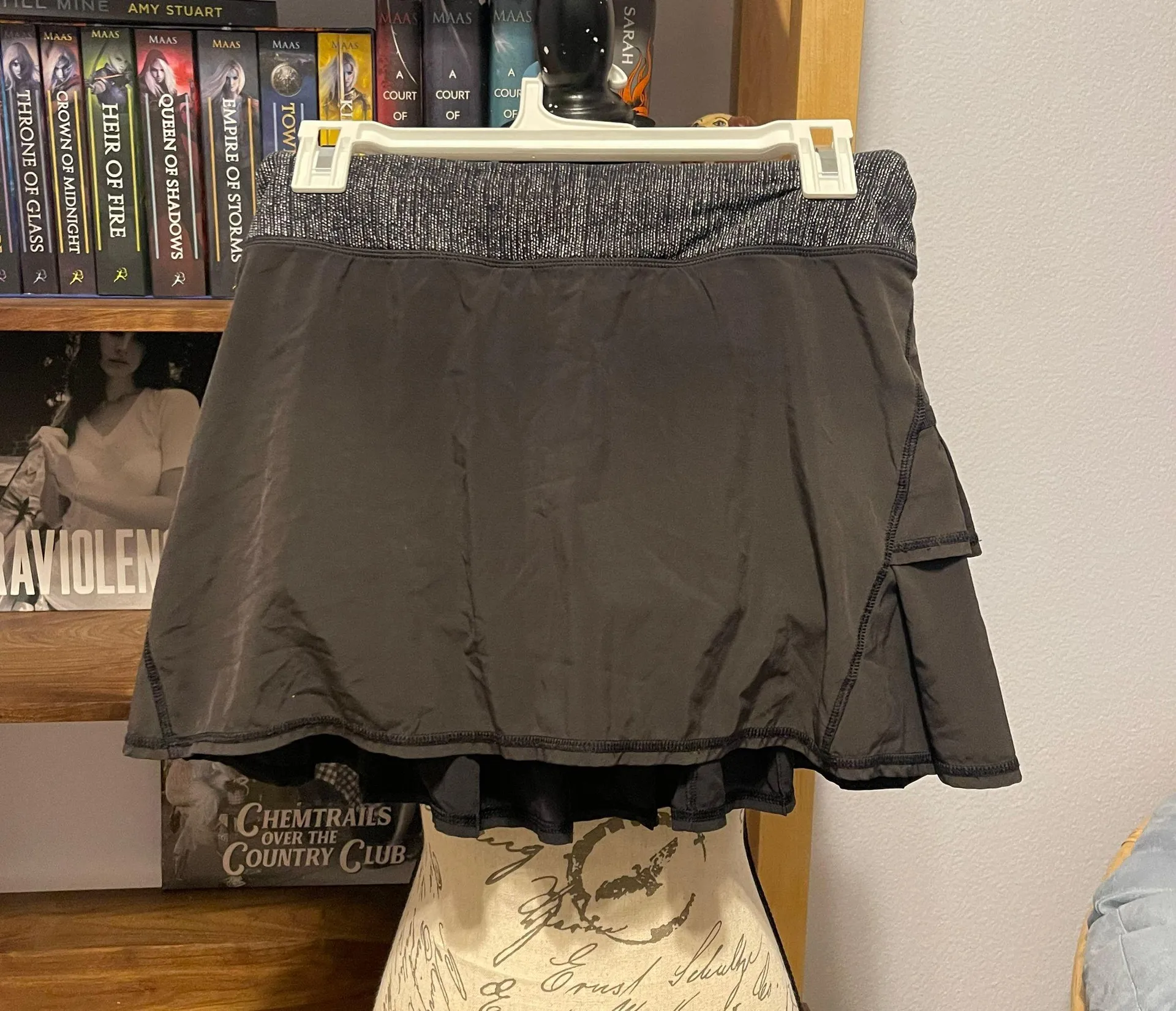 Run: Pace Setter Skirt *4-way Stretch - Image 2