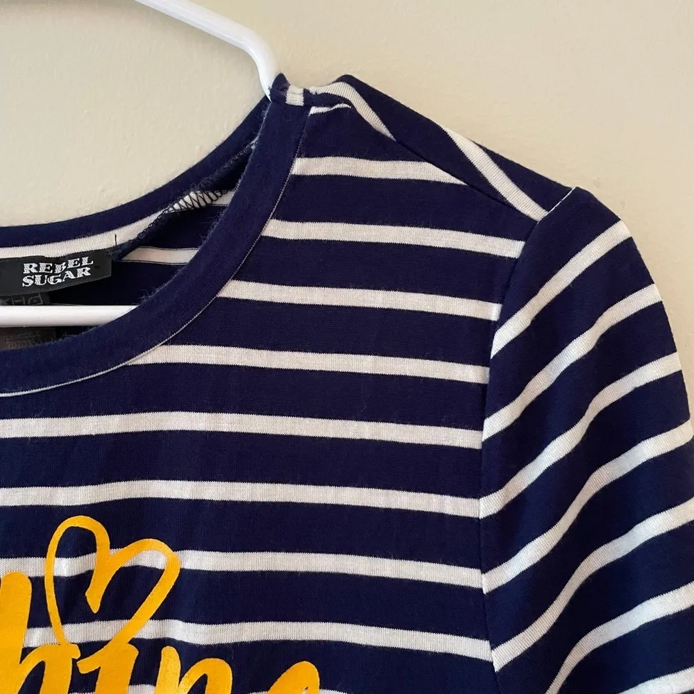 3/ $25 M- Rebel Sugar Navy and White Striped Sunshine Crop Top Short Sleeve - Image 2