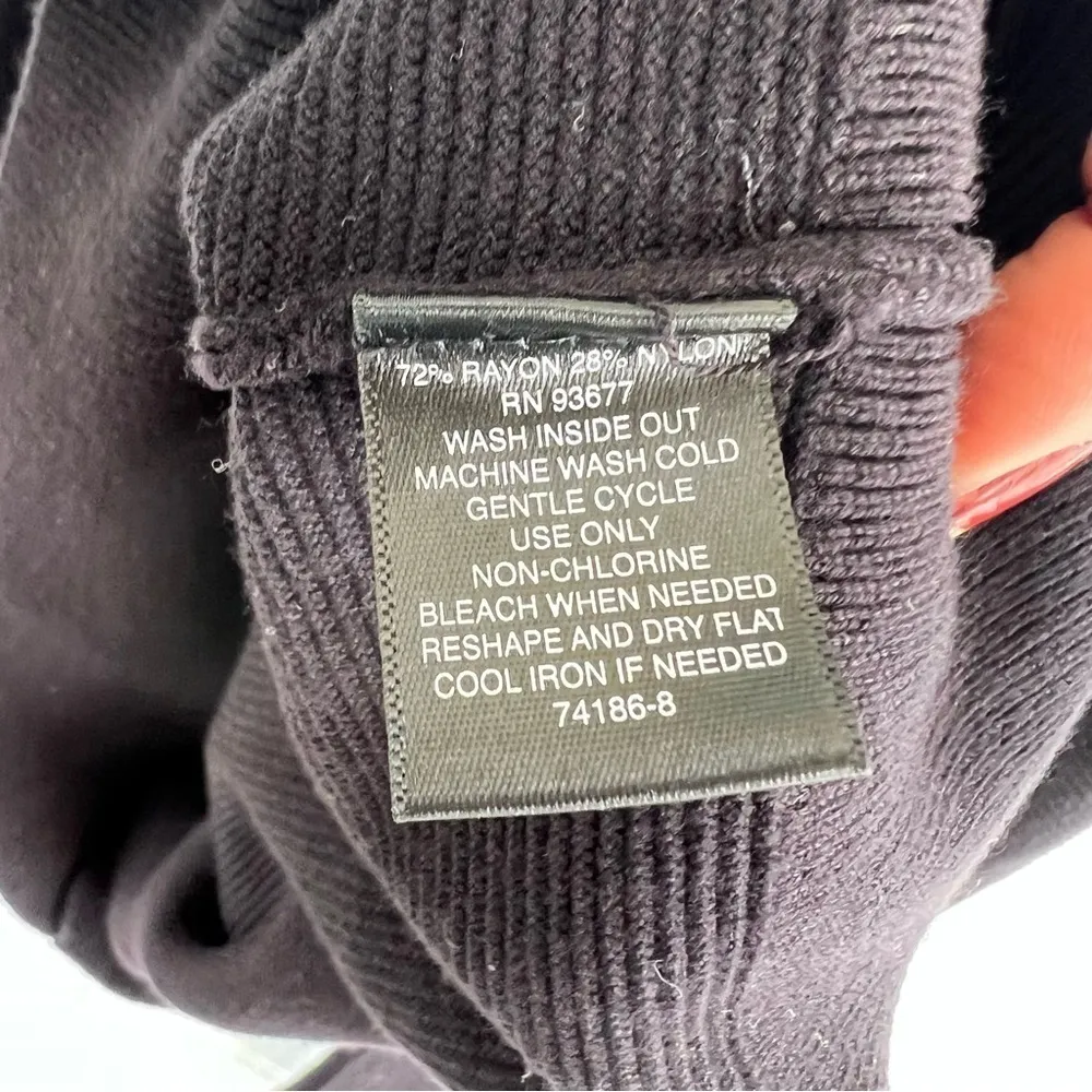 BOLD Elements cut out sleeves sweater top Size Medium - Image 6