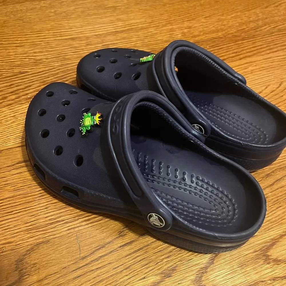Crocs Navy Blue  - Image 2