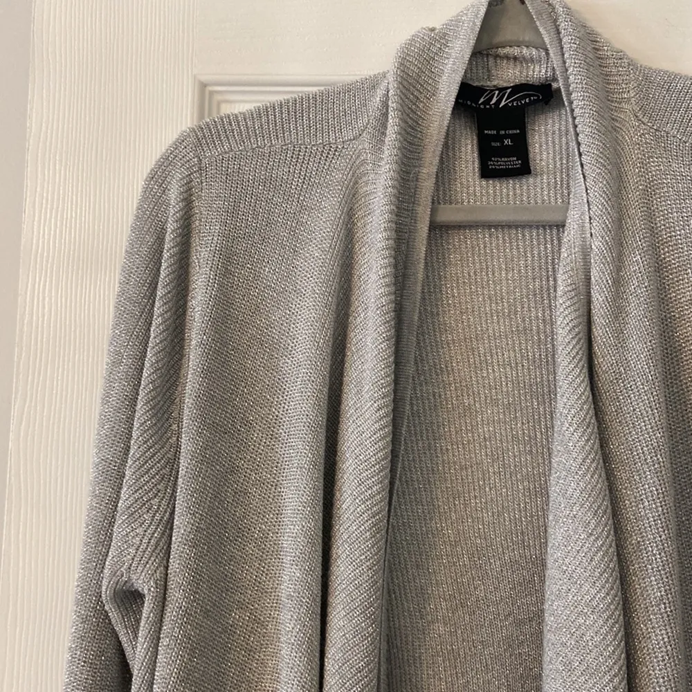 Midnight Velvet Cardigan size XL excellent condition length 37” color silver - Image 4