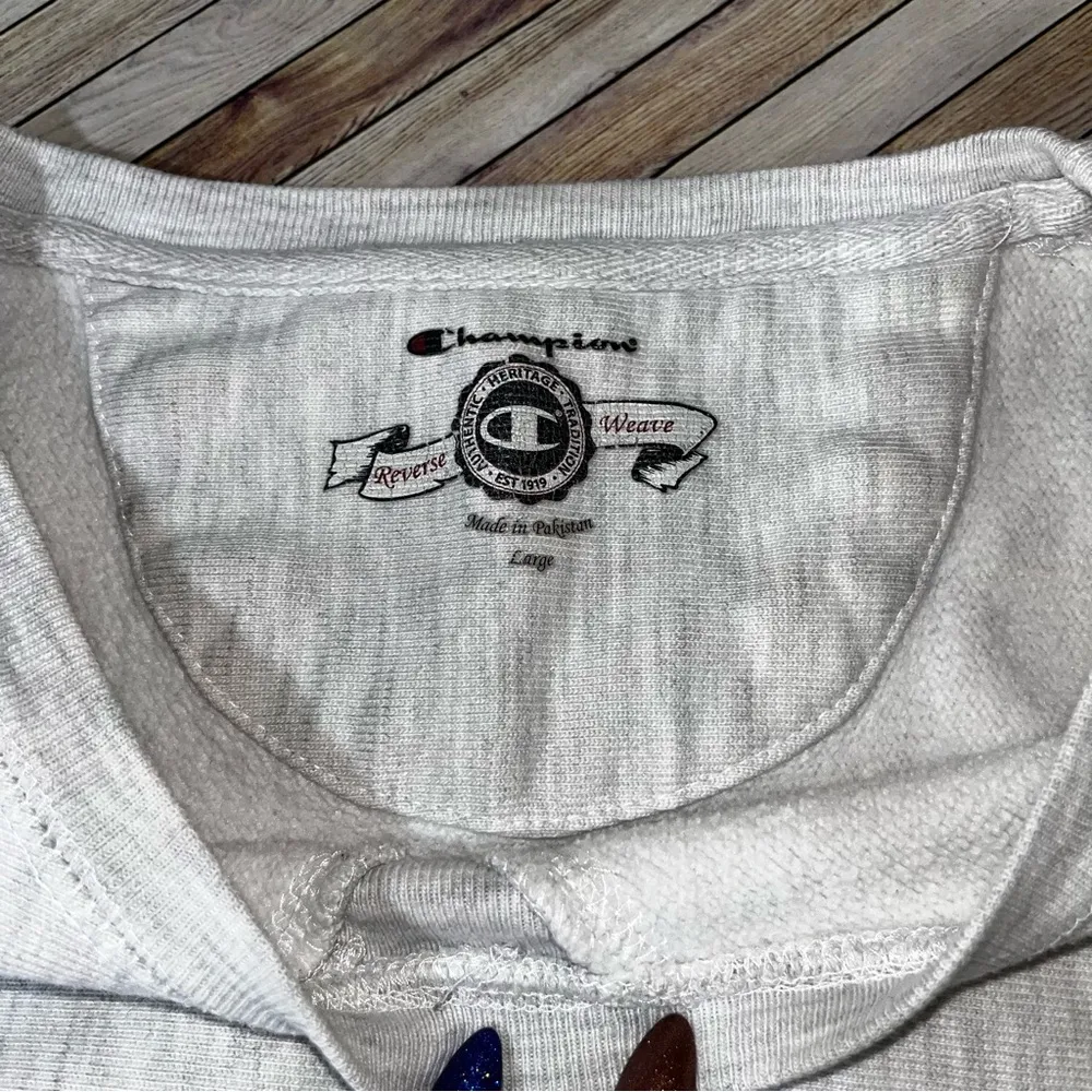 Champion UMASS‎ Reverse Weave Crew Neck Heavyweight Sweatshirt Large Gray Cotton - Image 2