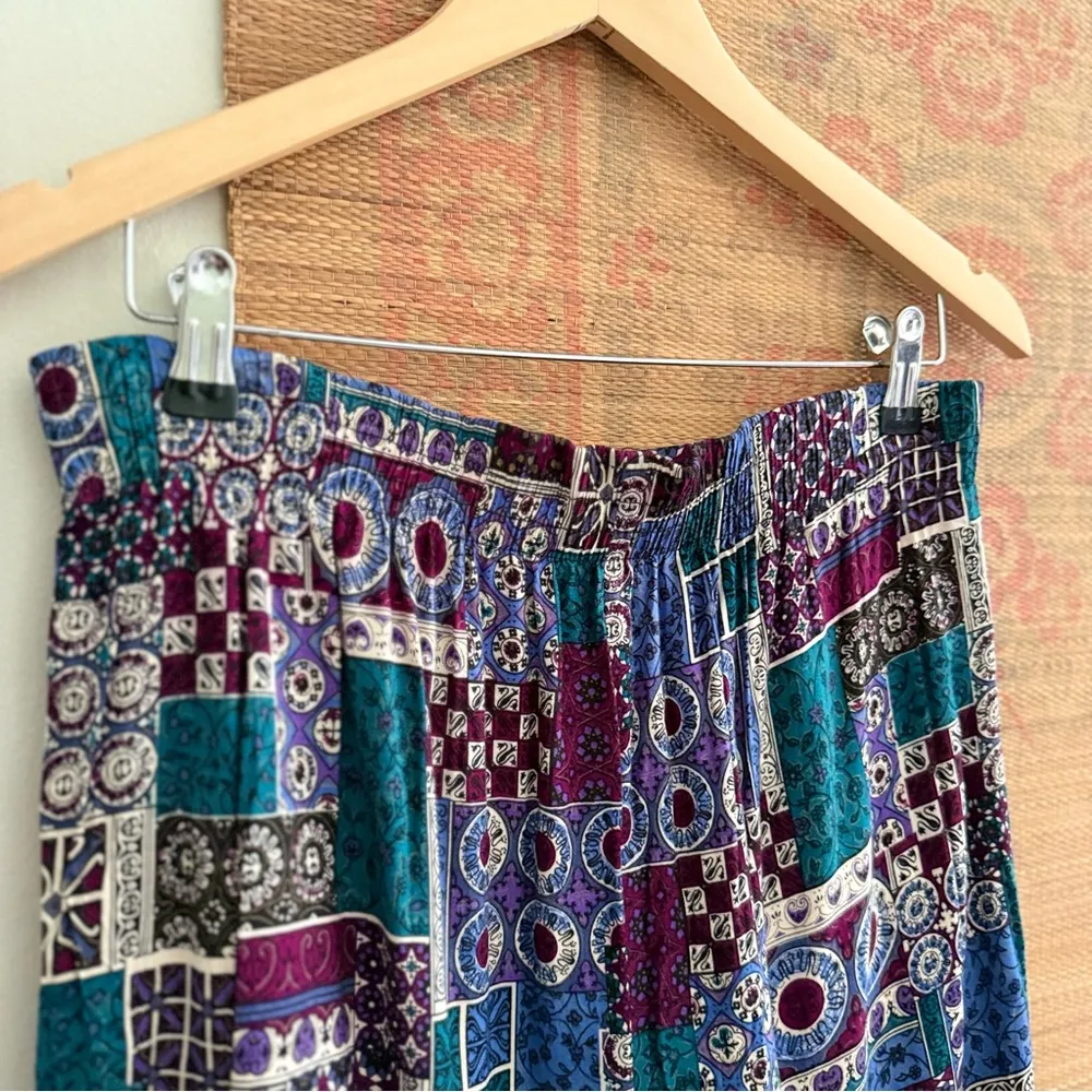 Vintage Crinkle Textured Patchwork Patterned High Waisted Casual Shorts Blue Size 30 - Image 6