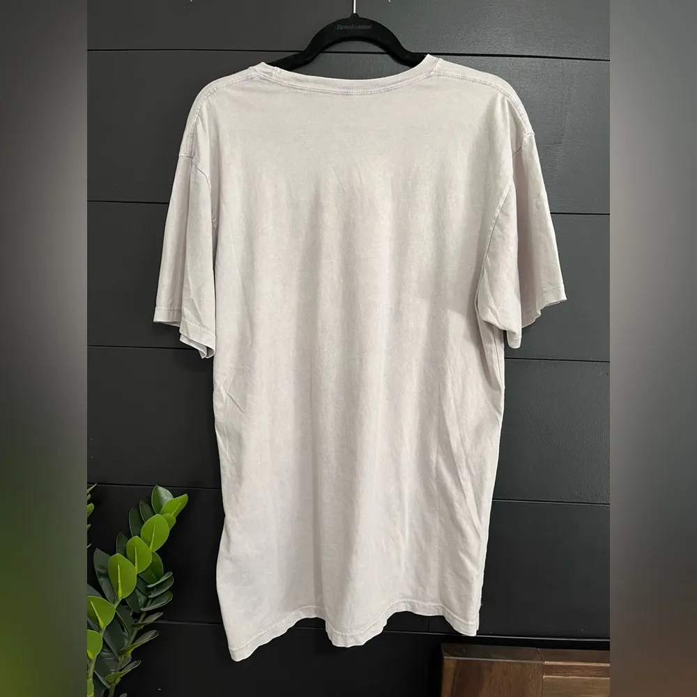 LOTUS FASHION Rock N’ Roll American Tour Neutral Unisex Graphic Tee Adult L EUC Size L - Image 3