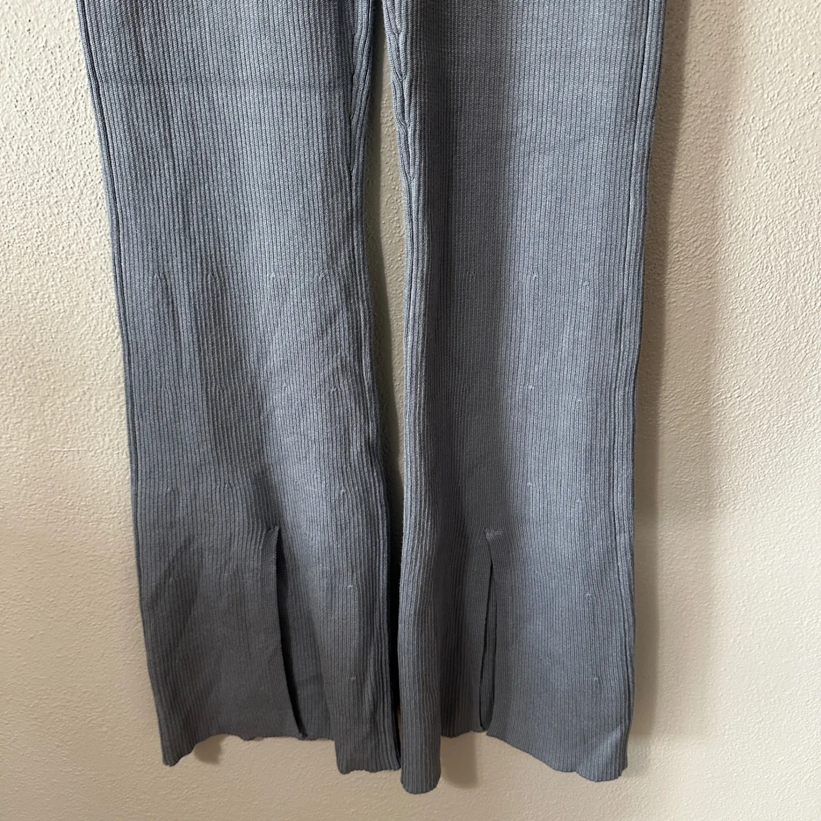 Abercrombie & Fitch Ribbed Kick‎ Flare Leggings High Waist Split Hem Blue Medium - Image 3