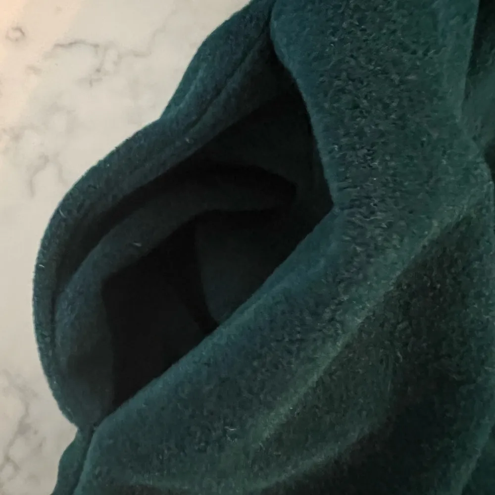 Vintage Vanity Fair House Coat Robe Green Velour Pockets Embroidered Medium - Image 5