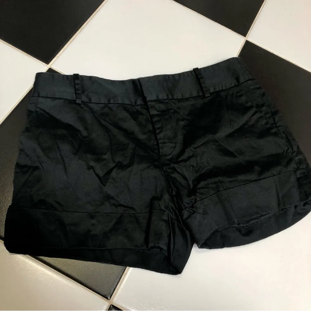 Black Chino Shorts Rolled Hem Flat Front Back Pockets Casual Classic size L - Image 2