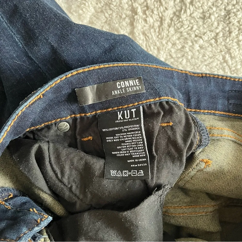 Kut from the Kloth Connie Raw Hem Ankle With Zipper Skinny Jeans Size 4 - Image 10