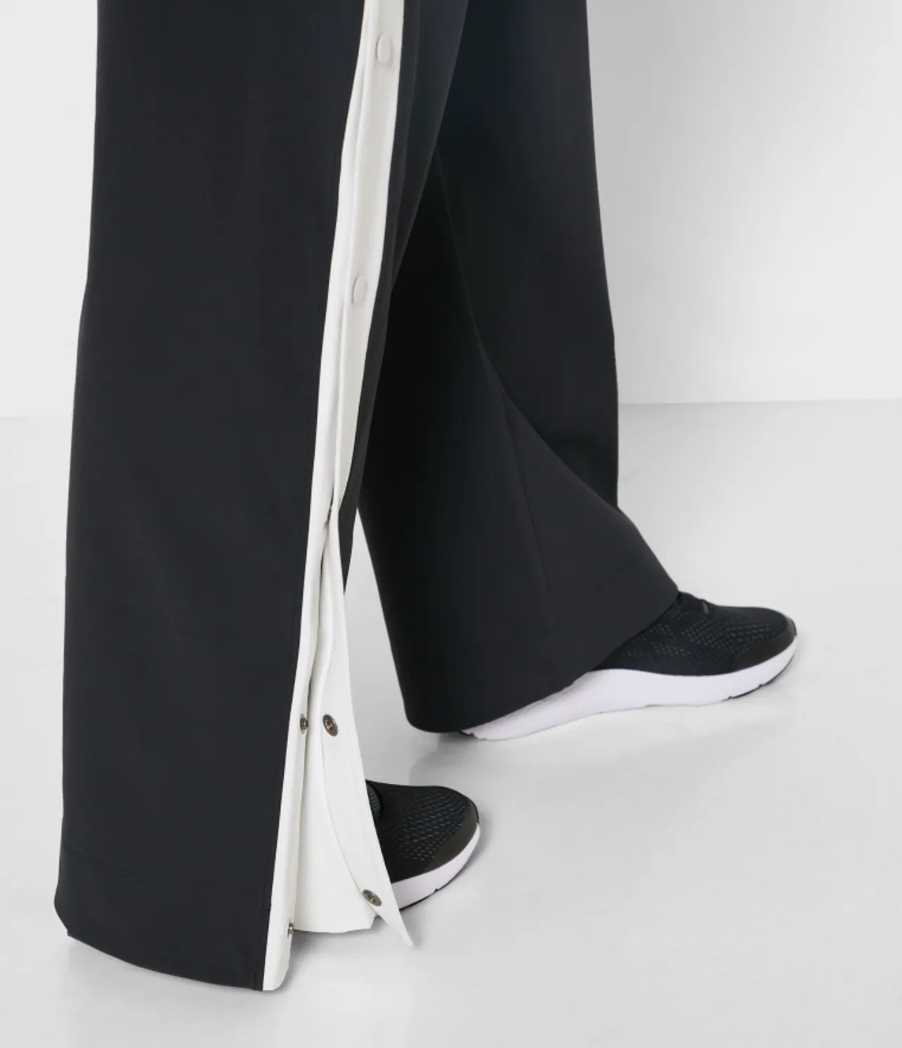 | Athlete Recovery Wide Leg Snap Pants - Image 4