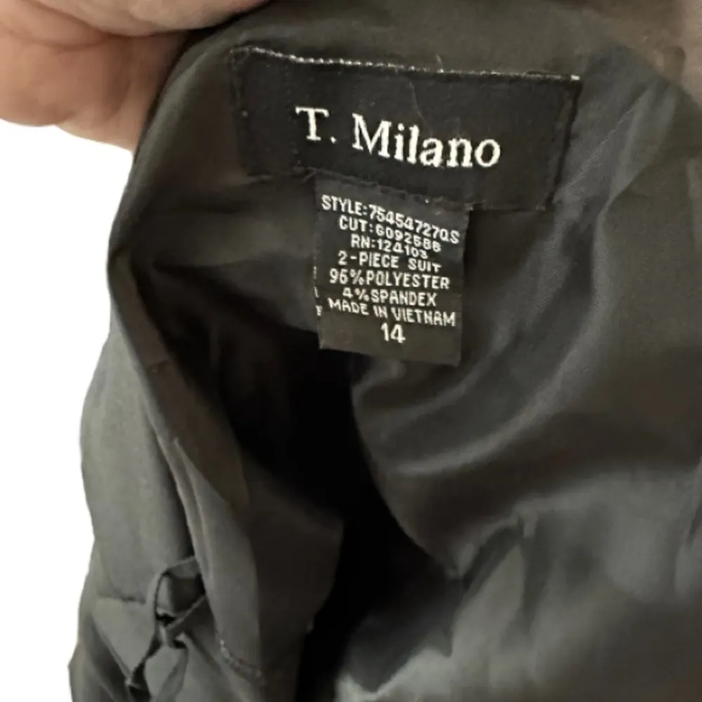 T.‎ Milano Black Suit Jacket Size 14 - Image 5
