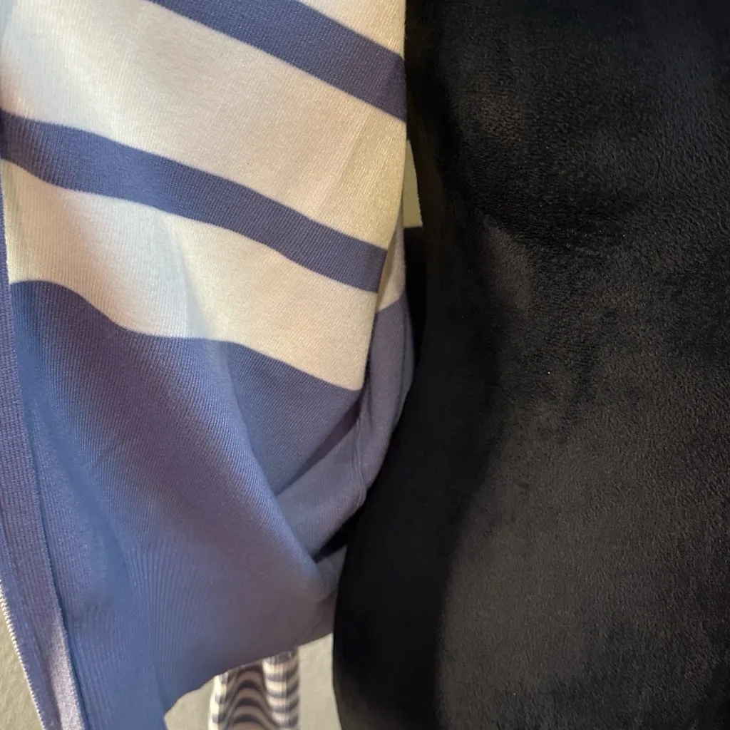 Marc New York Blue and Cream Striped Cardigan - Image 5