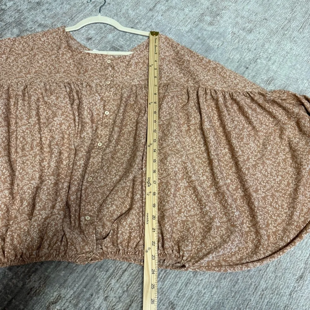 Bucketlist NWOT Floral Button - Image 5