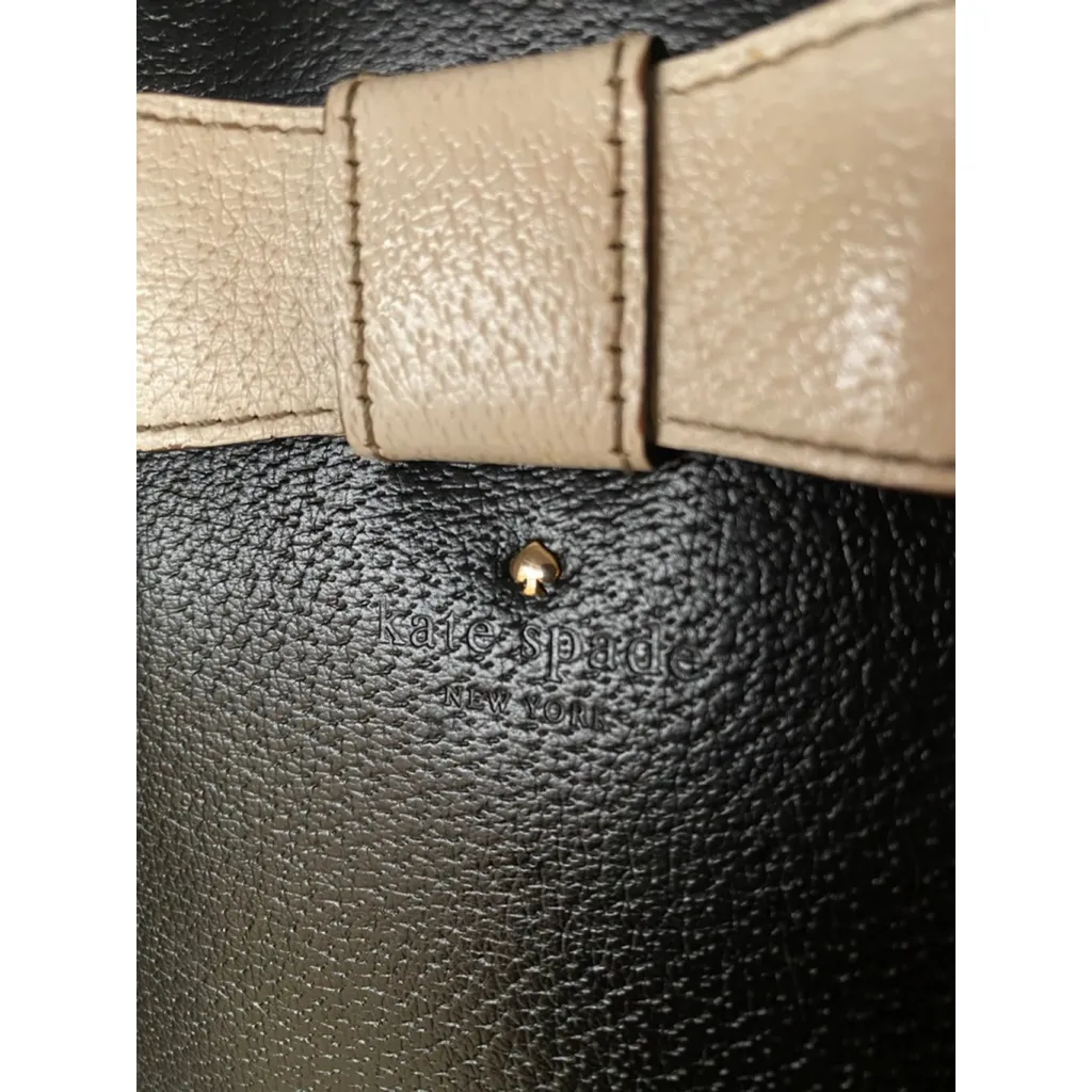 Kate Spade Bow Satchel Black Cream Handbag Top Handle Quiet Luxury Old Money Zip - Image 4