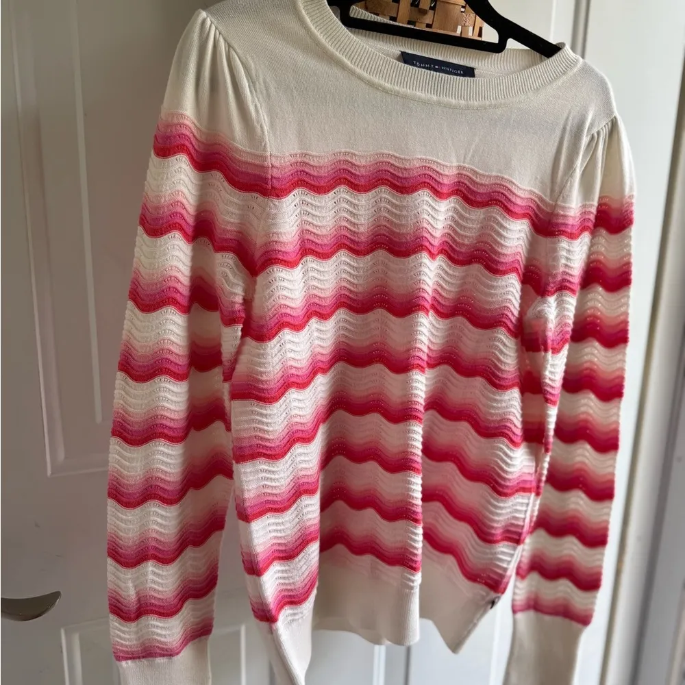 Tommy Hilfiger Pink and White Crew Neck Sweater - Image 3