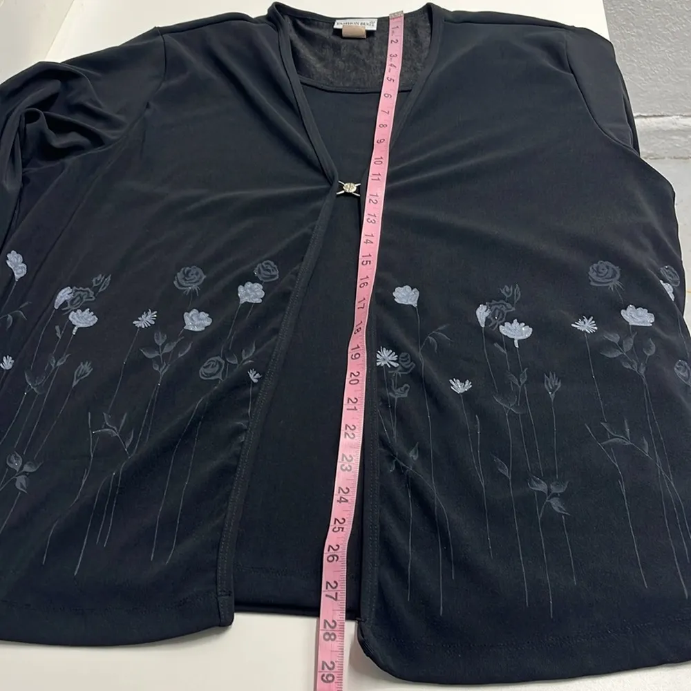 Cardigan with built in top long sleeved dark floral top size 2XL plus top - Image 6