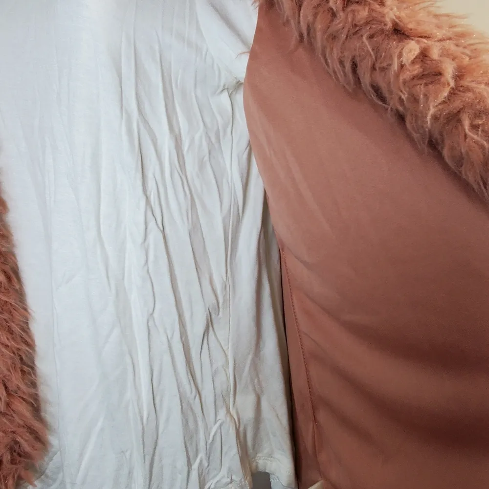 Self Esteem Mauve Pink Faux Fur Vest With White Long Sleeve Shirt Set Jr L - Image 6