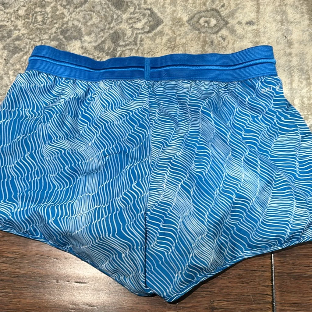 NIKE DRI FIT BLUE & WHITE ATHLETIC  RUNNING SHORTS - Image 3