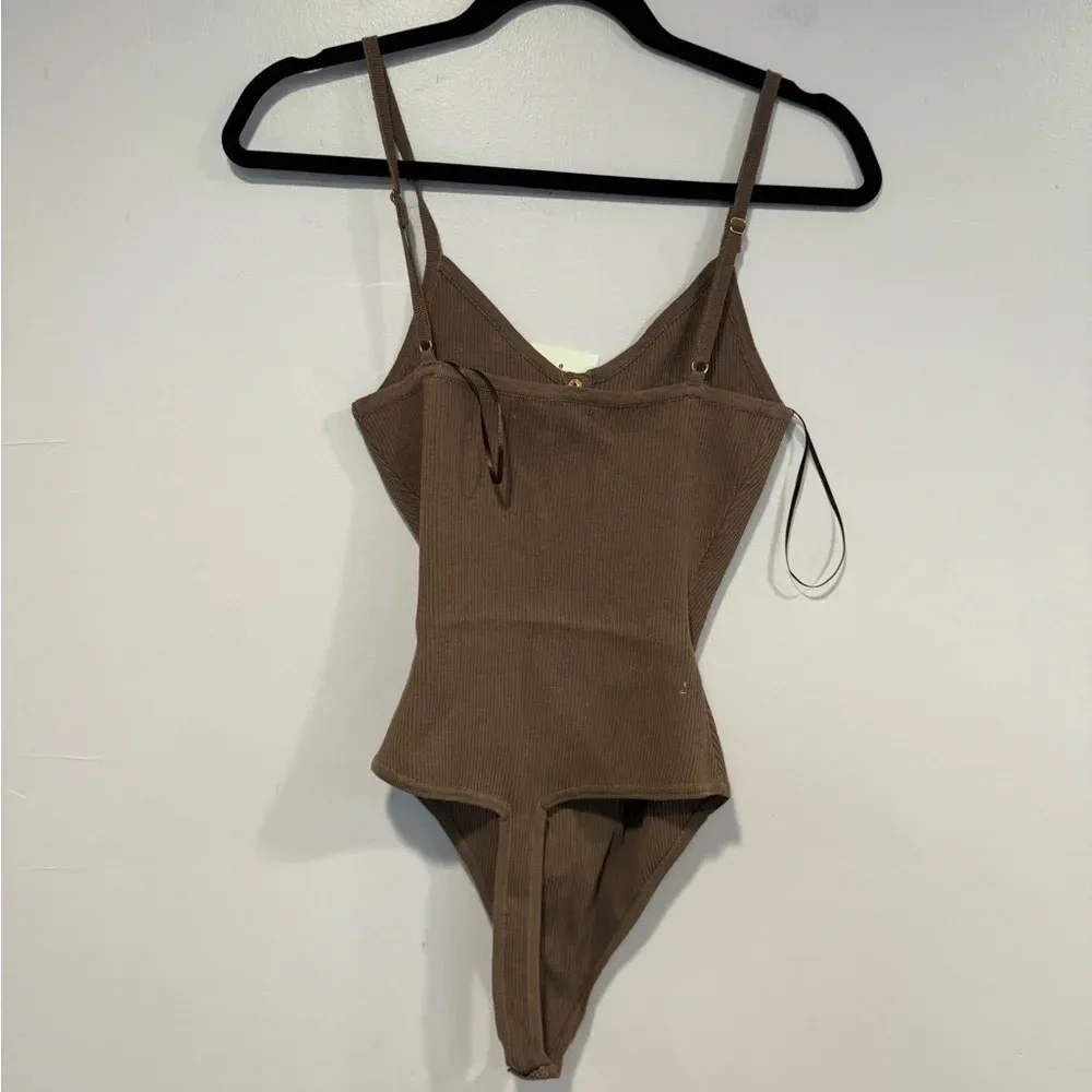 NWT brown button‎ contour bodysuit love tree - Image 4