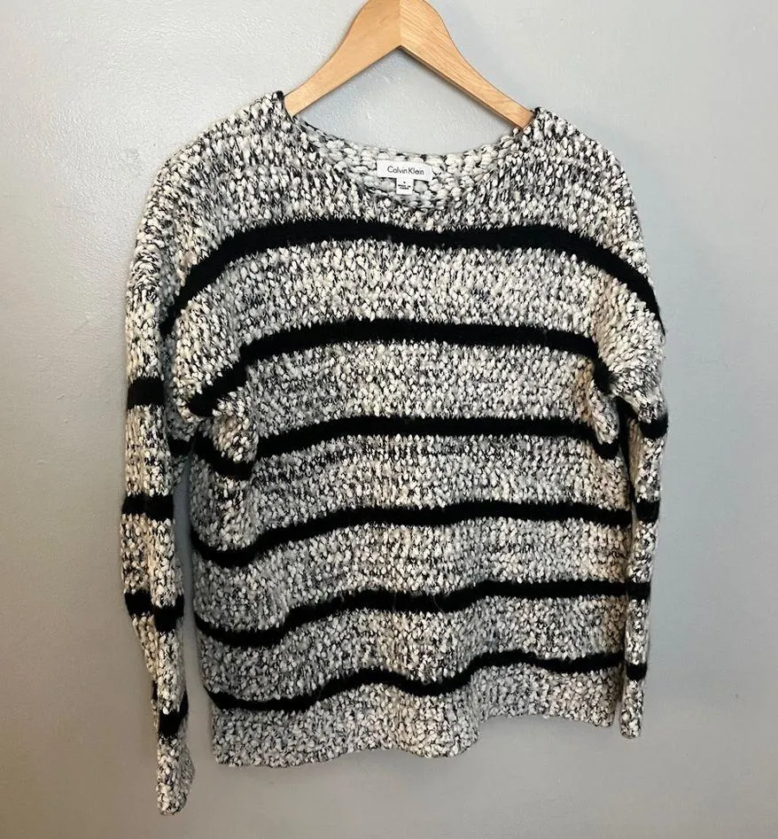 Calvin Klein Crewneck Women Fuzzy Soft White Black Striped Sweater Small - Image 6