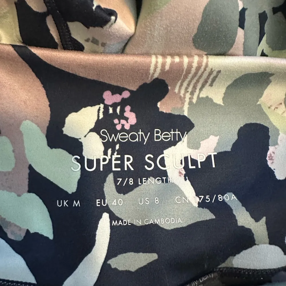 Sweaty Betty Super Sculpt Floral Yoga Flat Waistband 7/8 Length Size 8 - Image 4