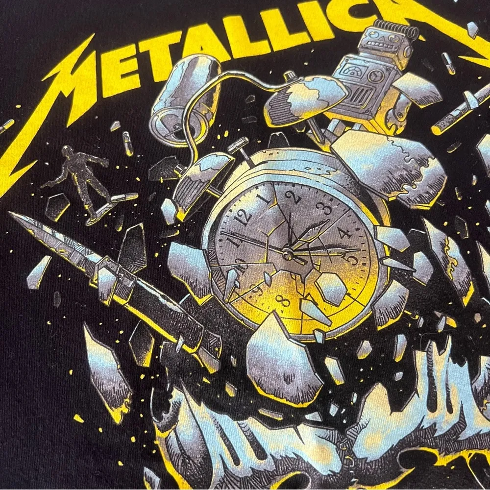 Metallica M72 World Tour Tee Women’s medium Black - Image 3