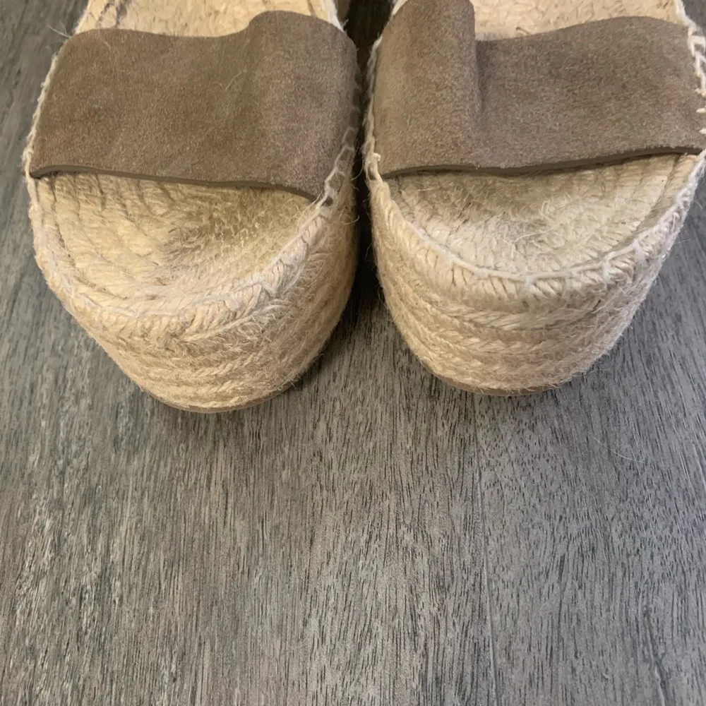 Vince Abby brown suede platform wedges - Image 3