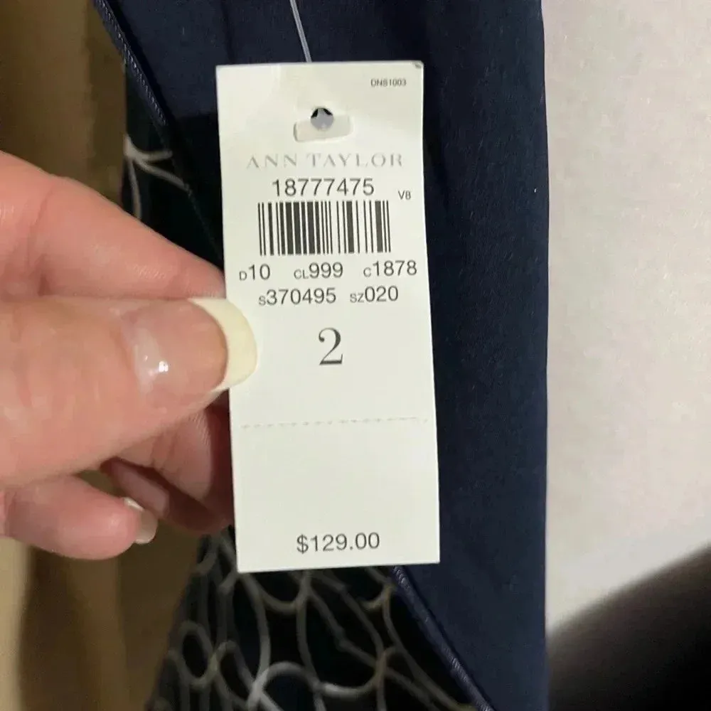 NWT Ann Taylor sleeveless navy/black circle pattern dress size 2 - Image 8