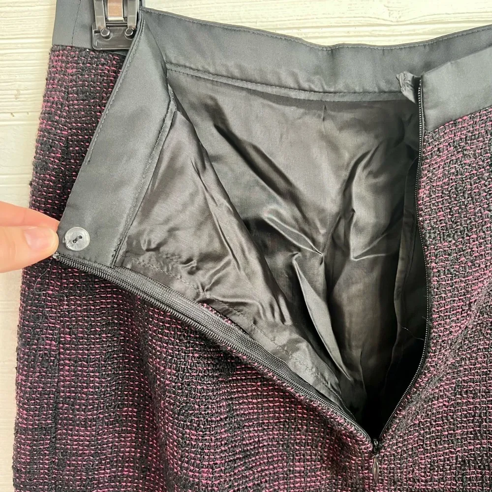 AKRIS Punto Tweed Wool Blend Pencil Skirt Pink Black Satin Trim Size 6 - Image 7