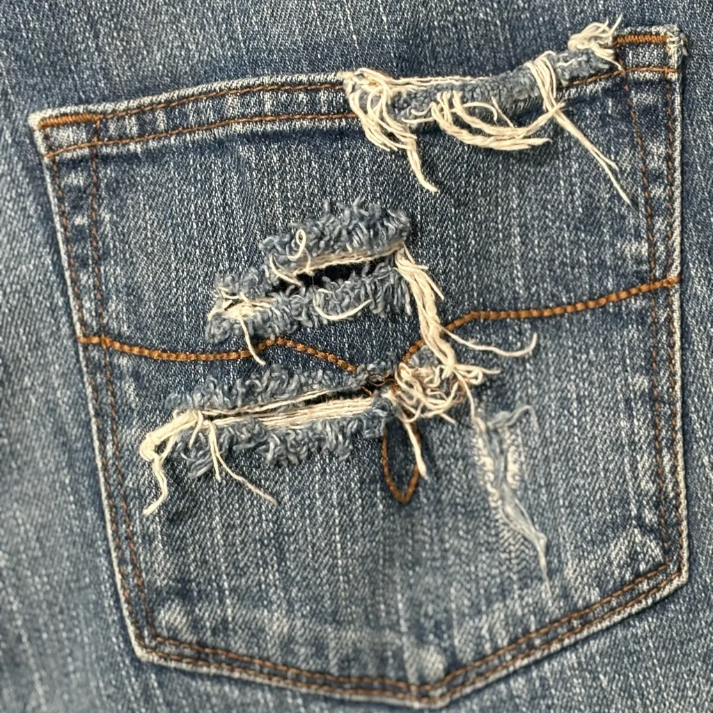 Lauren Jeans Co Ralph Lauren Womens Cutoff Jean Shorts Sz 6 Distressed 5" inseam - Image 4