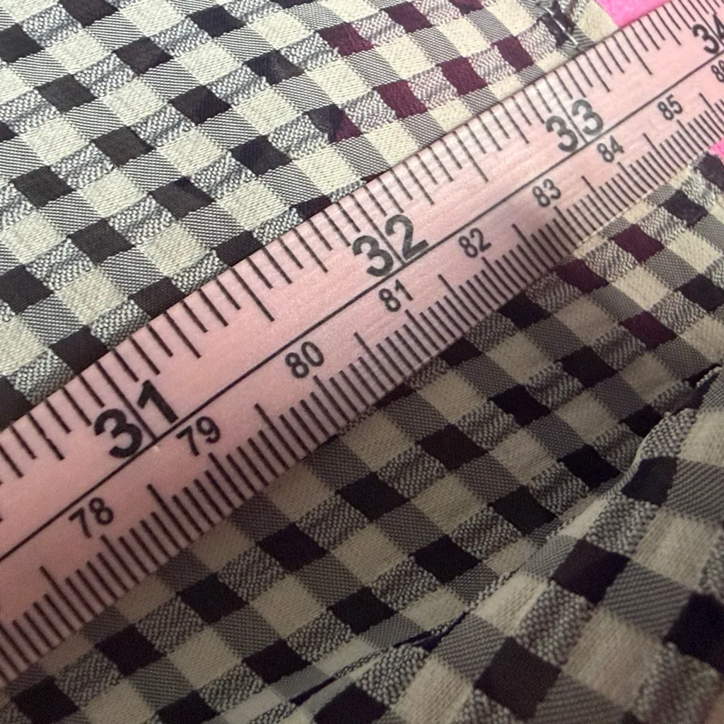 Ali Ro v-neck long sleeve Gingham Dress  aprox Large A-46 - Image 7